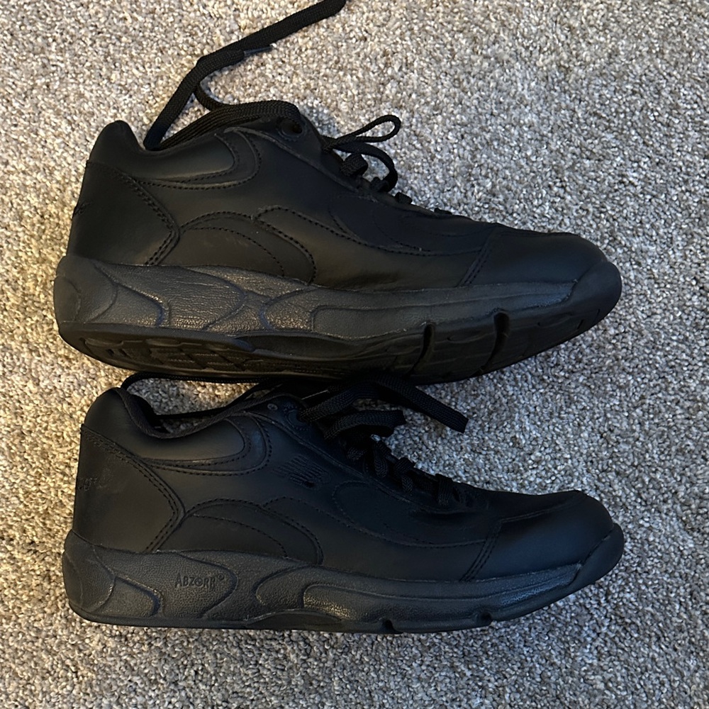 New Balance Women’s All-Black Sneakers. Worn once. 7.5 - Picture 6 of 6